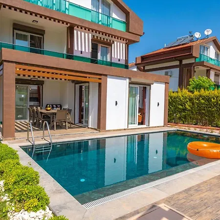 4 Beds, Luxury In Hisarönü ölüdeniz Mia Villa