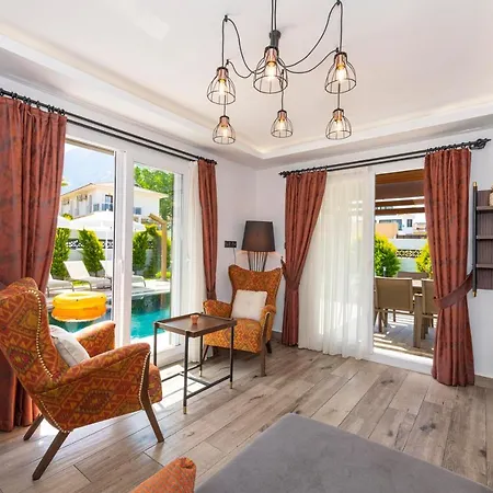 Villa 4 Beds, Luxury In Hisaroenue Oeluedeniz Mia Fethiye