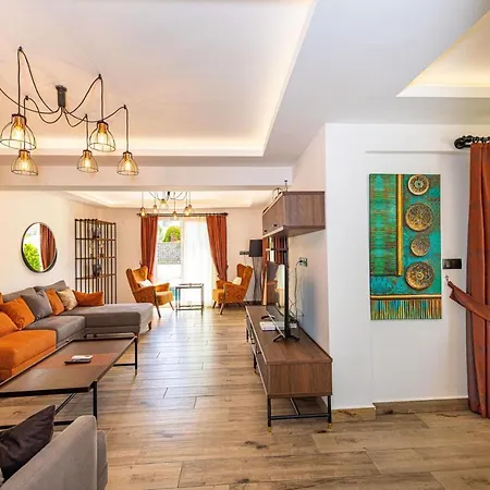 4 Beds, Luxury In Hisaroenue Oeluedeniz Mia Villa