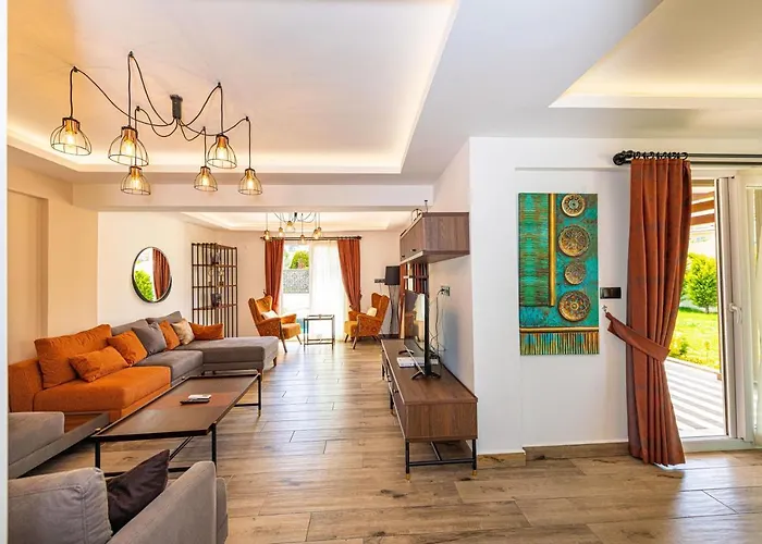 4 Beds, Luxury In Hisaroenue Oeluedeniz Mia فيلة