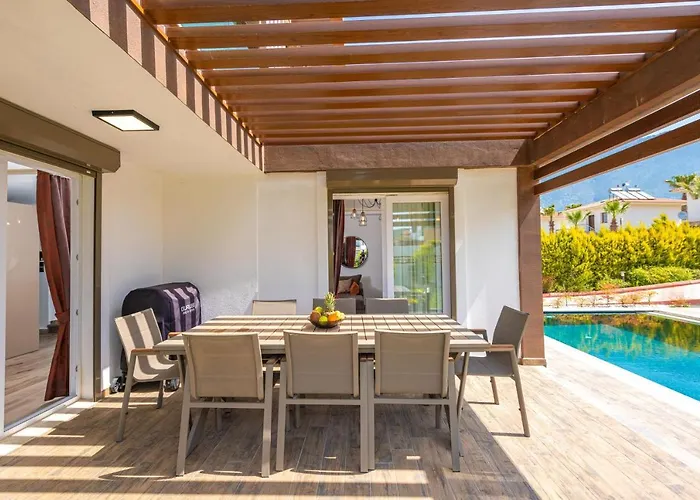 4 Beds, Luxury In Hisaroenue Oeluedeniz Mia Вилла