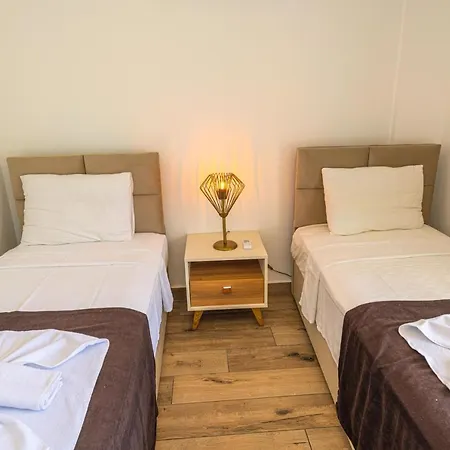 4 Beds, Luxury In Hisaroenue Oeluedeniz Mia Villa
